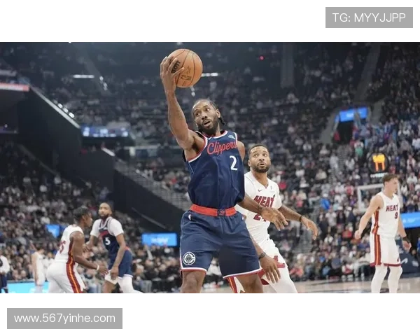 NBA直播雷霆对快船:西部强强对话引爆巅峰对决 NBA直播雷霆对快船:西部强强对话引爆巅峰对决